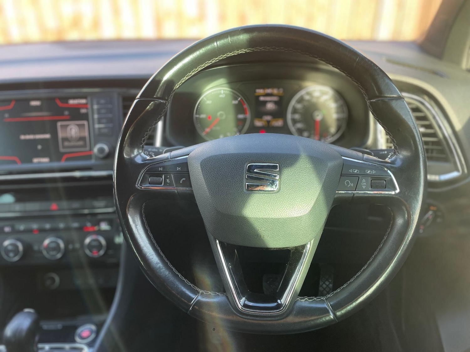 Used SEAT Ateca 2017 for sale - 76633430: Photo 30