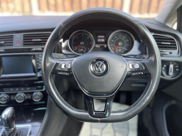 Used Volkswagen Golf 2012 for sale - 75023087: Photo 21