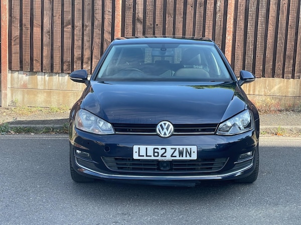 Used Volkswagen Golf 2012 for sale - 75023087: Photo 2