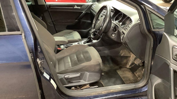 Used Volkswagen Golf 2012 for sale - 75023087: Photo 4
