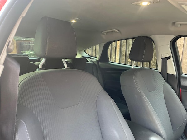 Used Ford Focus 2014 for sale - 75578318: Photo 19