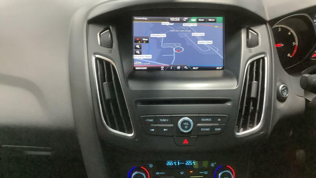 Used Ford Focus 2015 for sale - 76765433: Photo 10