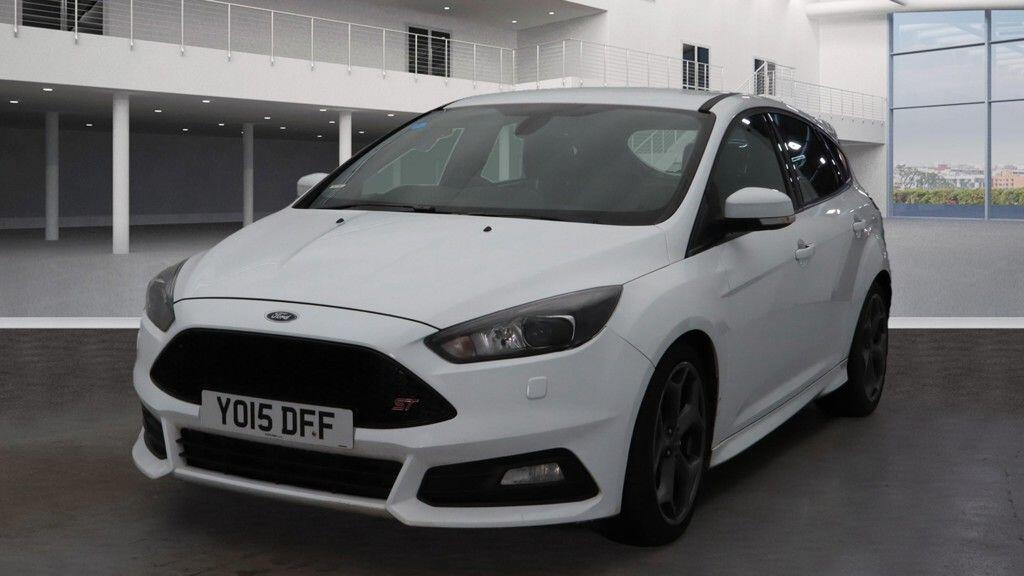 Used Ford Focus 2015 for sale - 76765433: Photo 3