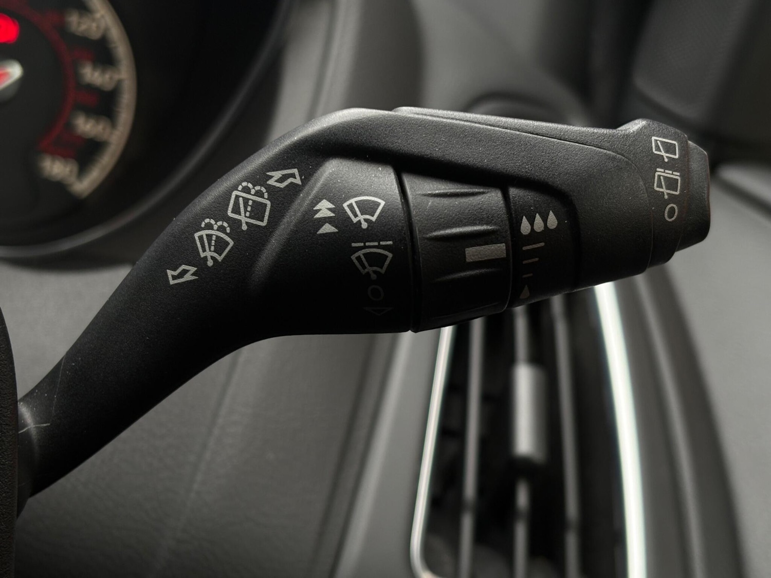 Used Ford Focus 2015 for sale - 76765433: Photo 34