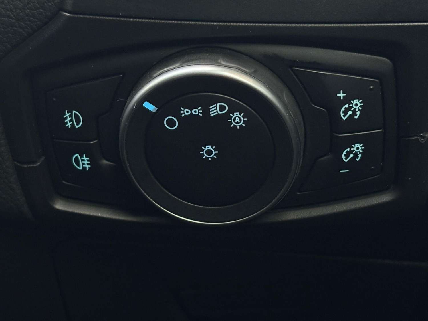 Used Ford Focus 2015 for sale - 76765433: Photo 50