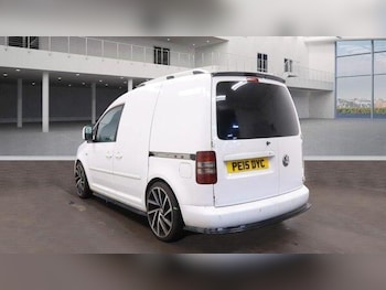 Used Volkswagen Caddy 2015 for sale - 77574112: Photo