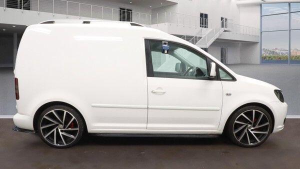 Used Volkswagen Caddy 2015 for sale - 77574112: Photo 5