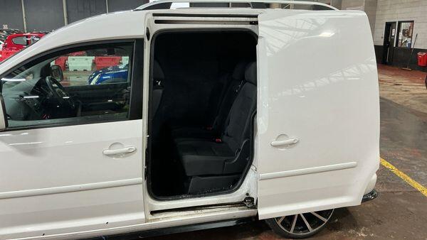 Used Volkswagen Caddy 2015 for sale - 77574112: Photo 7