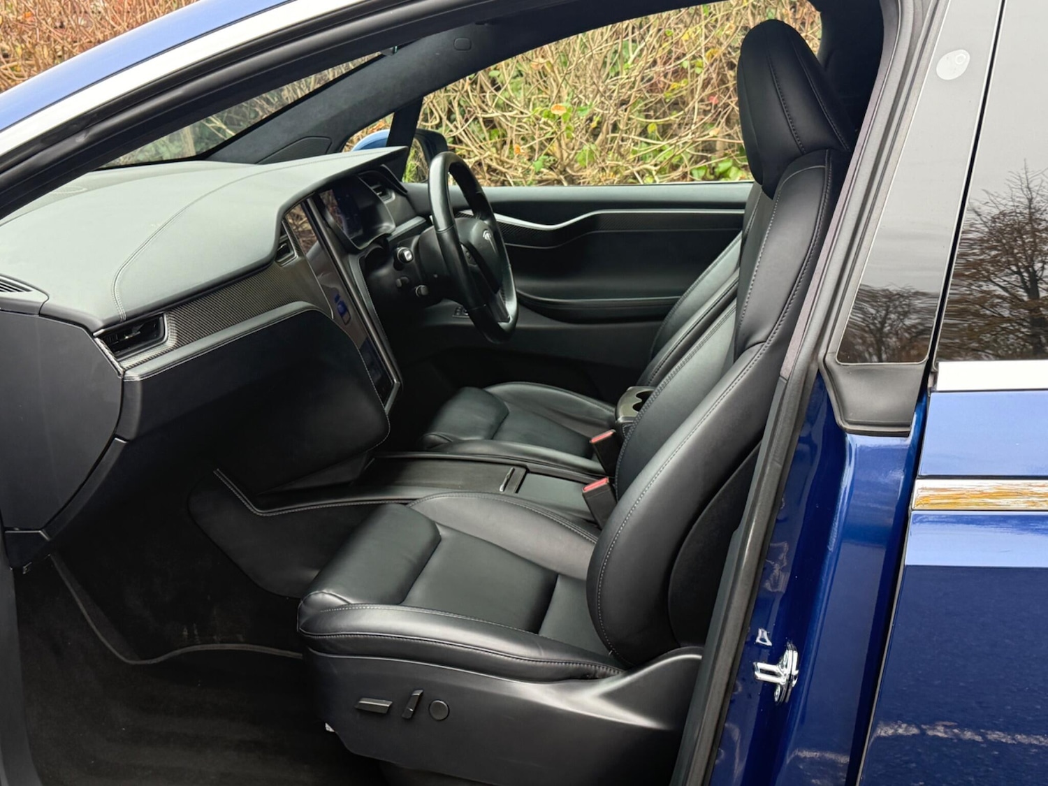 Used Tesla Model X 2020 for sale - 76398151: Photo 37