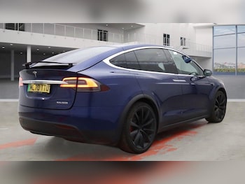 Used Tesla Model X 2020 for sale - 76398151: Photo