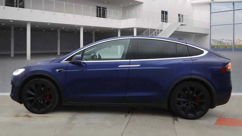 Used Tesla Model X 2020 for sale - 76398151: Photo 5