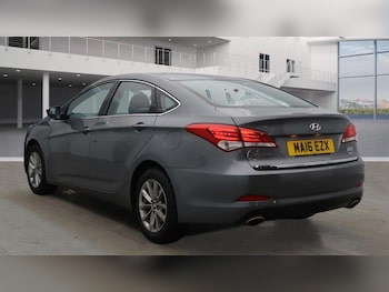 Used Hyundai i40 2016 for sale - 76976176: Photo