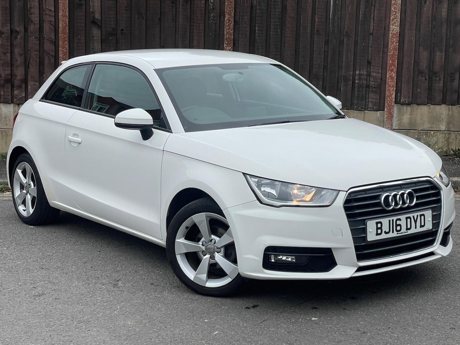 Used Audi A1 2016 for sale - 76259885: Photo 1