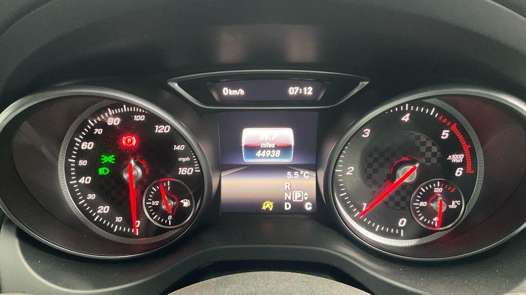 Used Mercedes-Benz A-Class 2016 for sale - 77411840: Photo 9