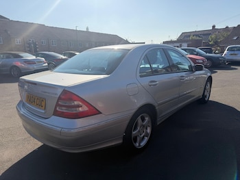 Used Mercedes-Benz C Class 2004 for sale - 78339771: Photo