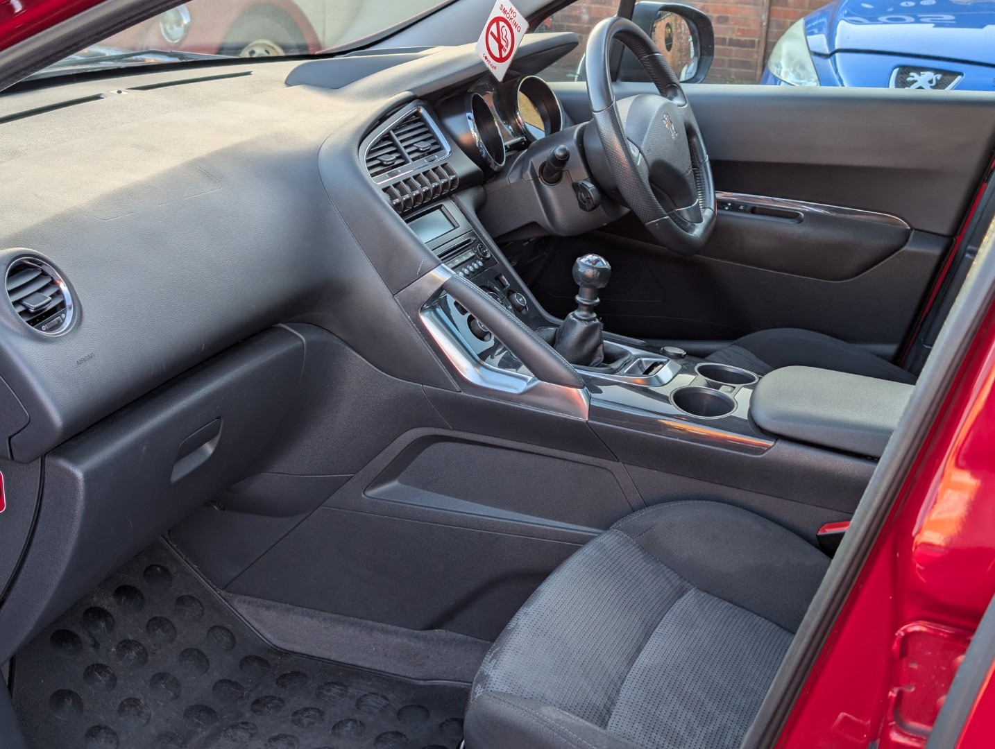 Used Peugeot 3008 2011 for sale - 77355097: Photo 9