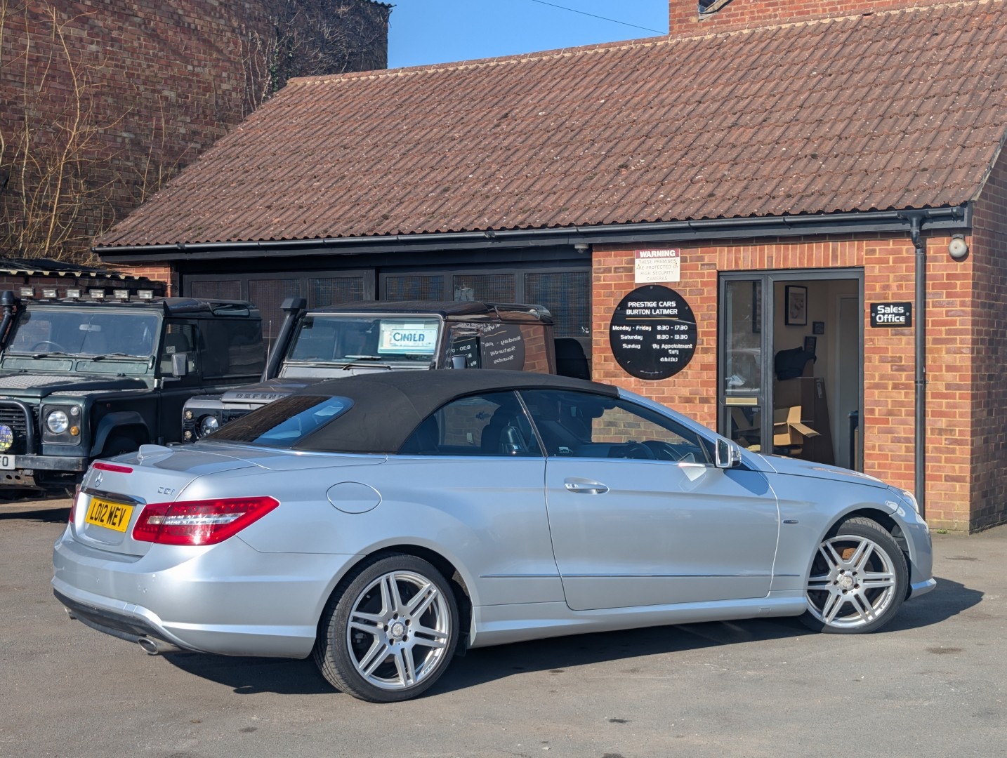 Used Mercedes-Benz E Class 2012 for sale - 77762642: Photo 11