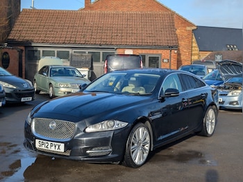 Used Jaguar XJ 2012 for sale - 77354988: Photo