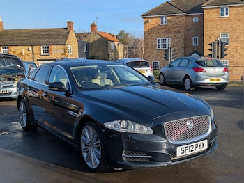 Used Jaguar XJ 2012 for sale - 77354988: Photo