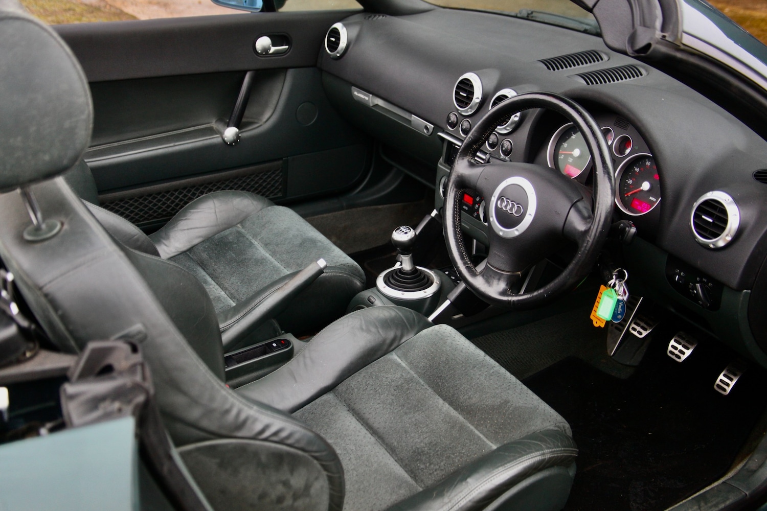 Used Audi TT 2001 for sale - 77516551: Photo 15