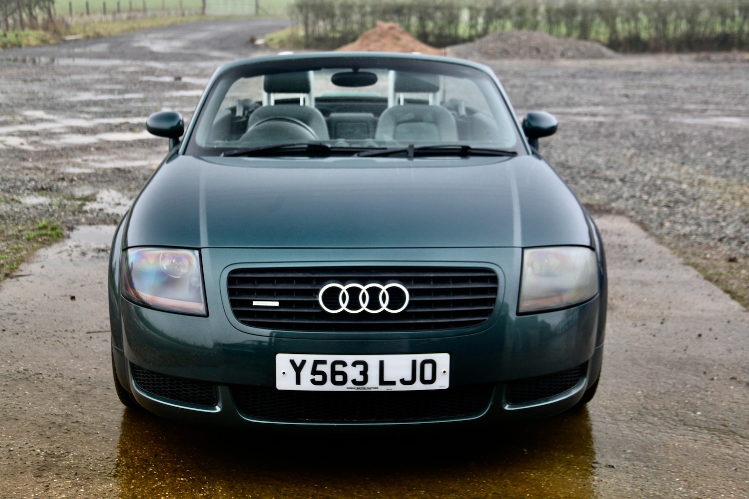 Used Audi TT 2001 for sale - 77516551: Photo 2