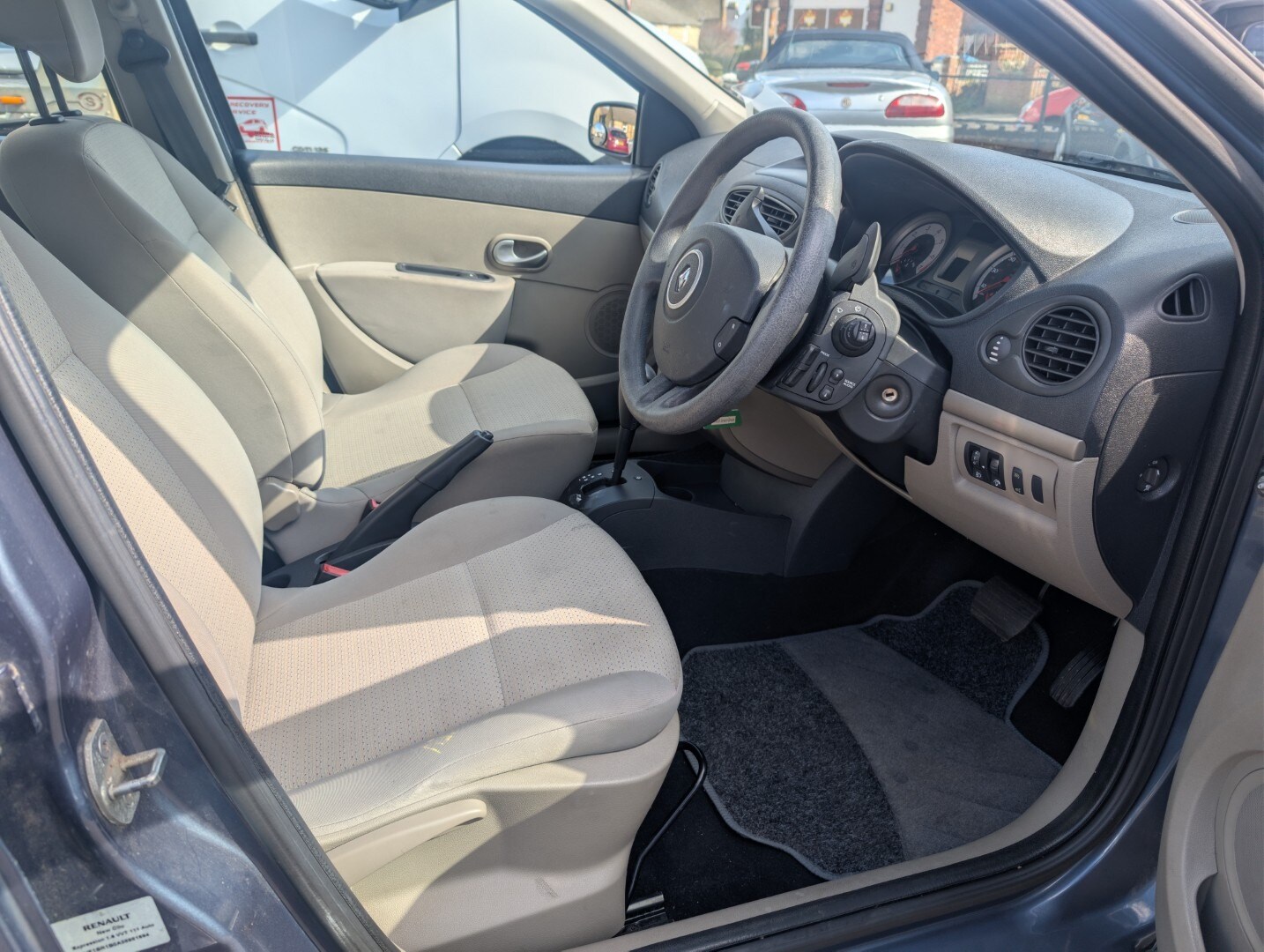 Used Renault Clio 2007 for sale - 78122758: Photo 9