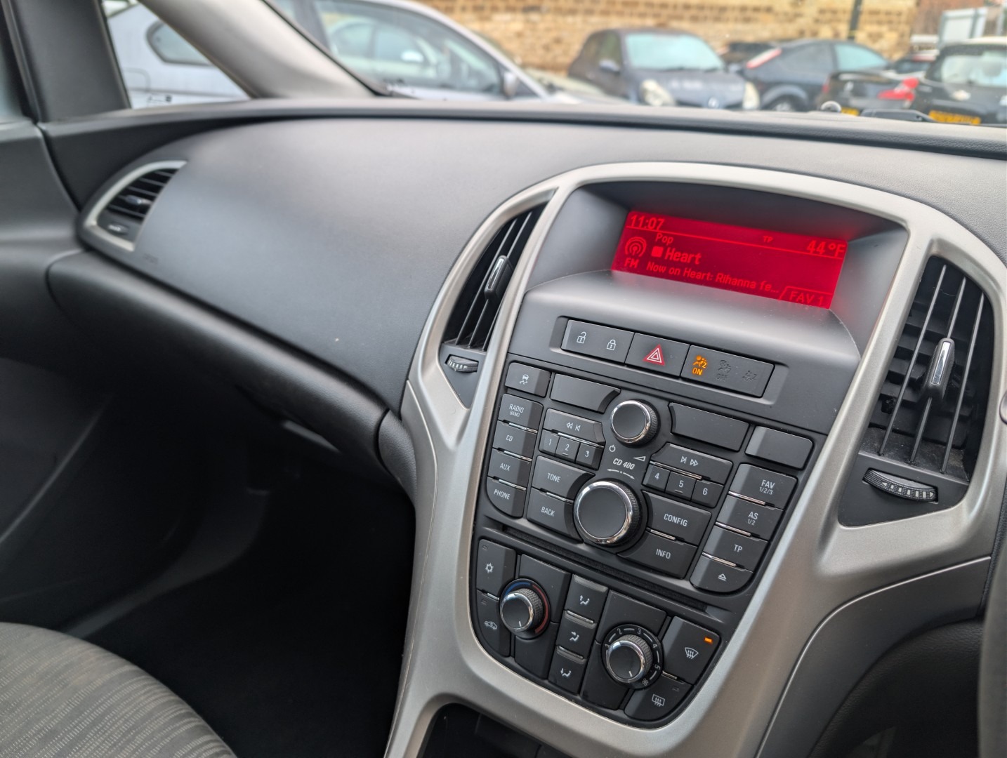 Used Vauxhall Astra 2010 for sale - 76854735: Photo 14