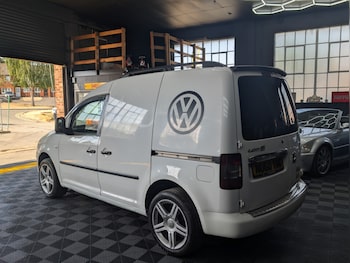 Used Volkswagen Caddy 2010 for sale - 79404768: Photo