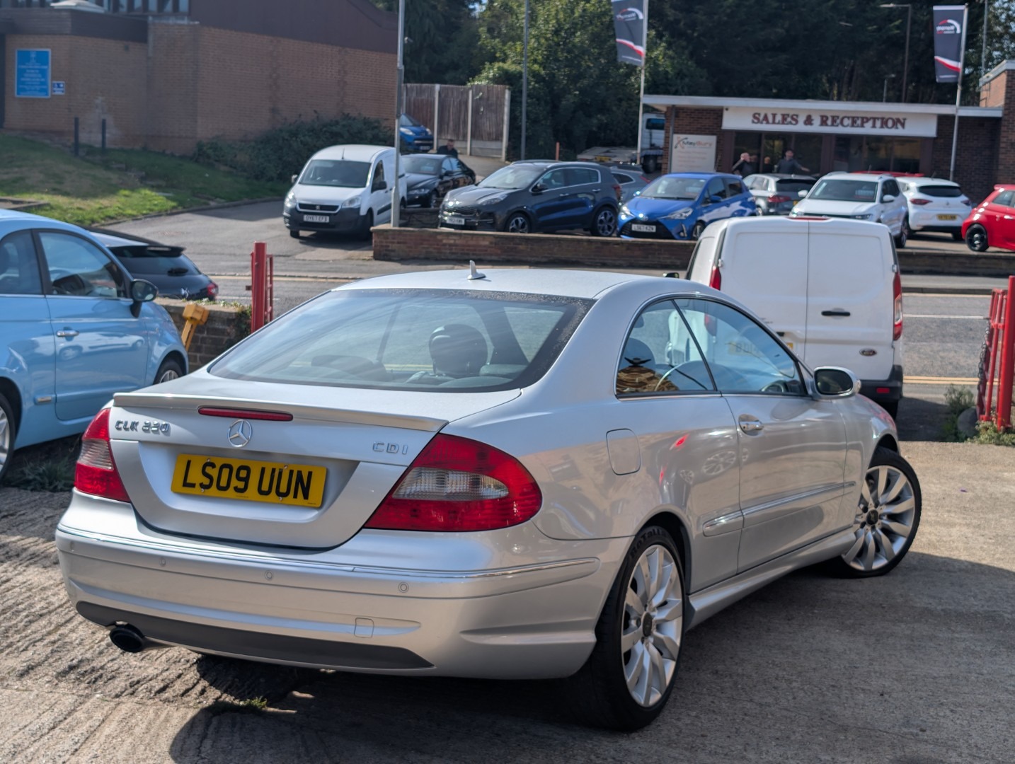 Used Mercedes-Benz CLK 2009 for sale - 76580134: Photo 2