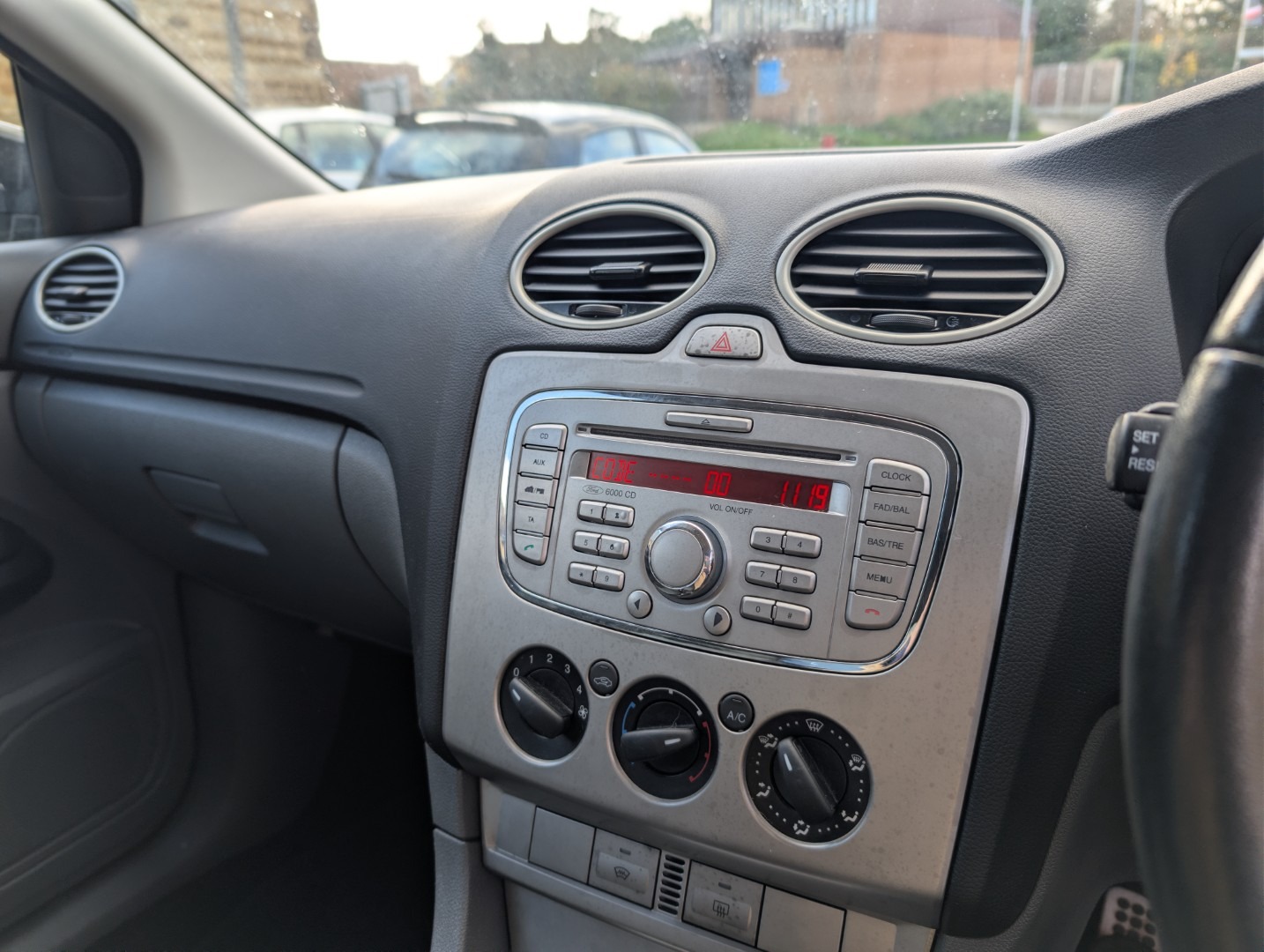 Used Ford Focus 2009 for sale - 76566353: Photo 11