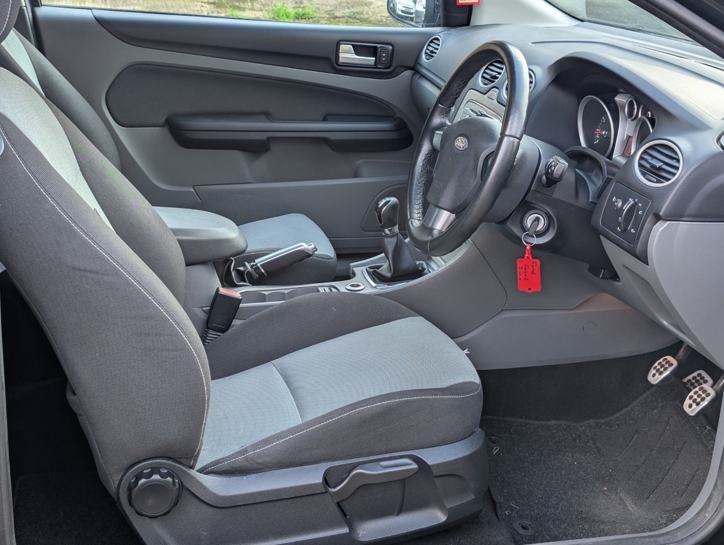 Used Ford Focus 2009 for sale - 76566353: Photo 6