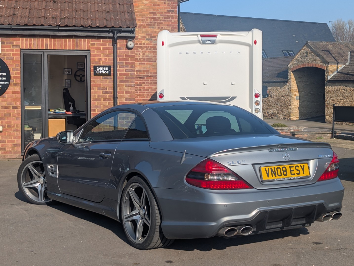 Used Mercedes-Benz SL 2008 for sale - 77758727: Photo 8