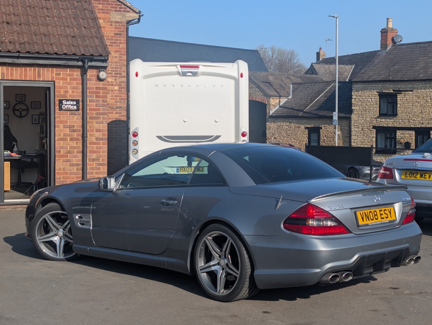 Used Mercedes-Benz SL 2008 for sale - 77758727: Photo 9