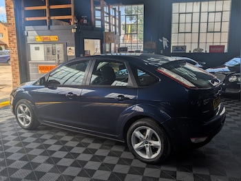 Used Ford Focus 2010 for sale - 79569262: Photo