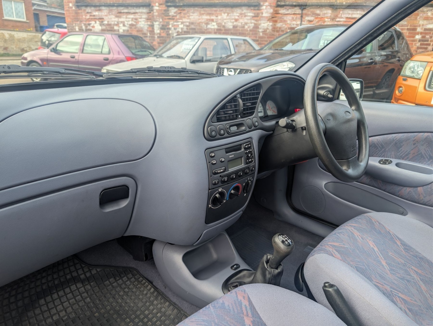 Used Ford Fiesta 1997 for sale - 78025353: Photo 10