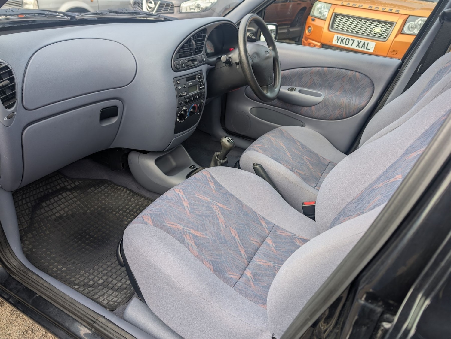 Used Ford Fiesta 1997 for sale - 78025353: Photo 11