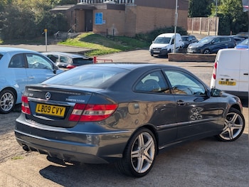 Used Mercedes-Benz CLC Class 2009 for sale - 76480631: Photo