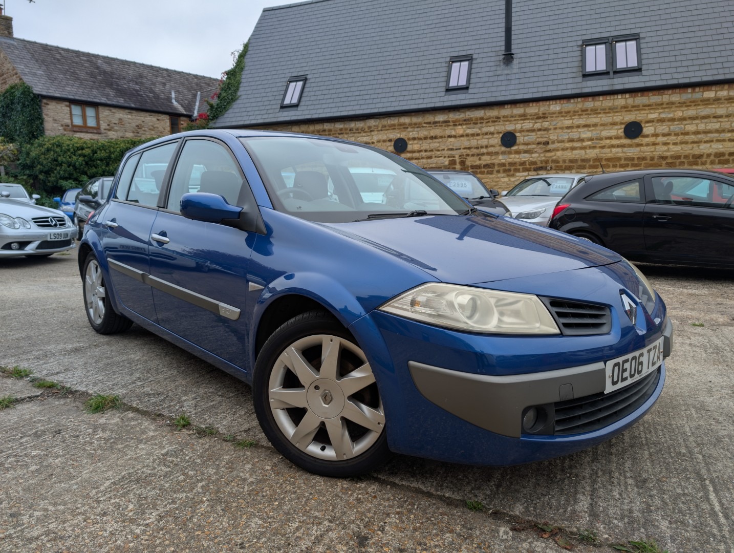Used Renault Megane 2006 for sale - 76220645: Photo 4
