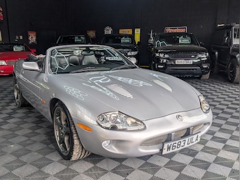Used Jaguar XKR 2000 for sale - 79571148: Photo