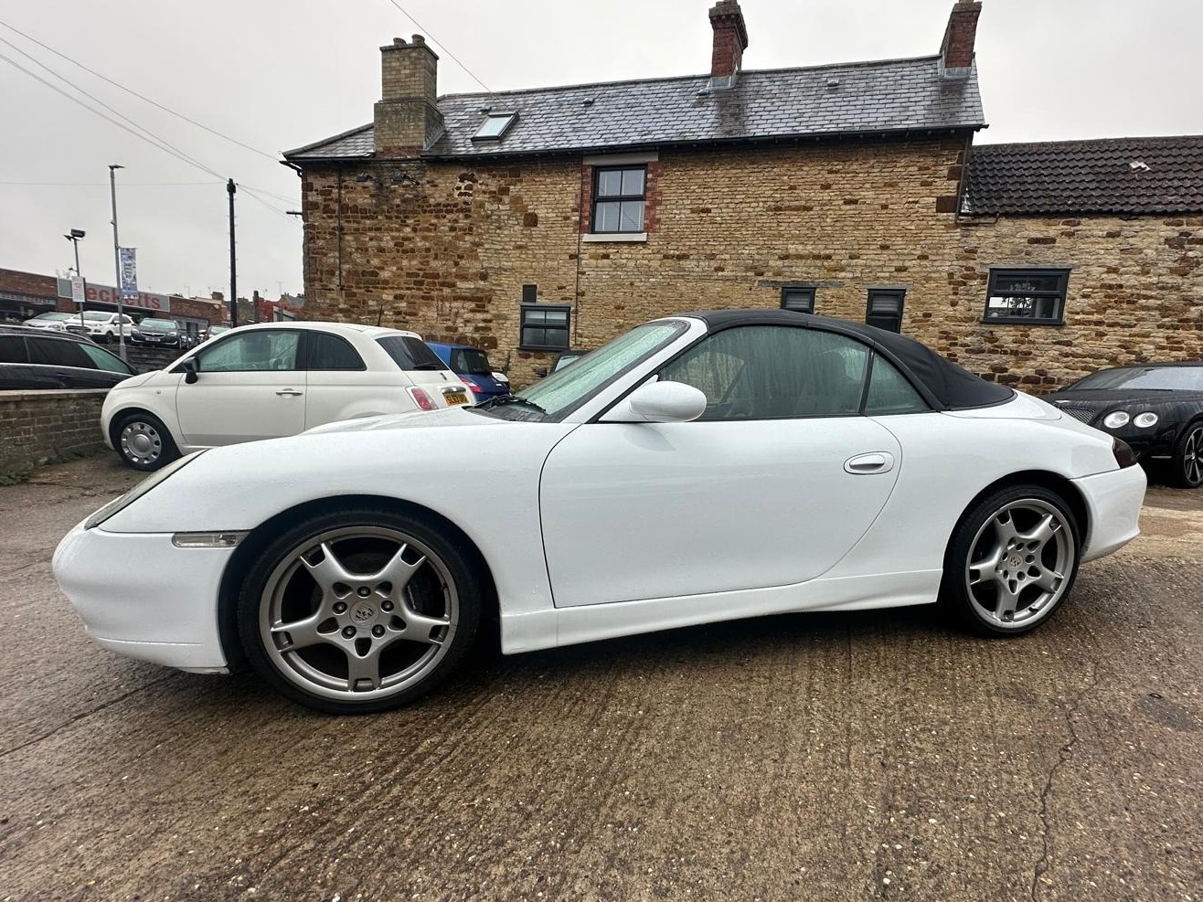 Used Porsche 911 2001 for sale - 76271596: Photo 8