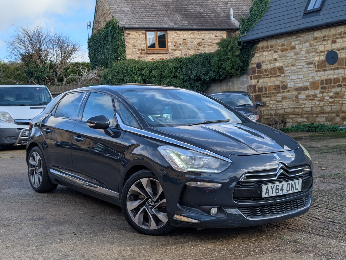 Used Citroen DS5 2014 for sale - 76566370: Photo 1