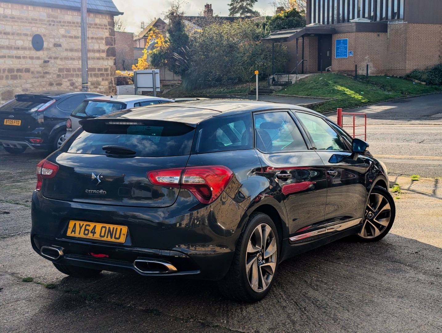 Used Citroen DS5 2014 for sale - 76566370: Photo 3