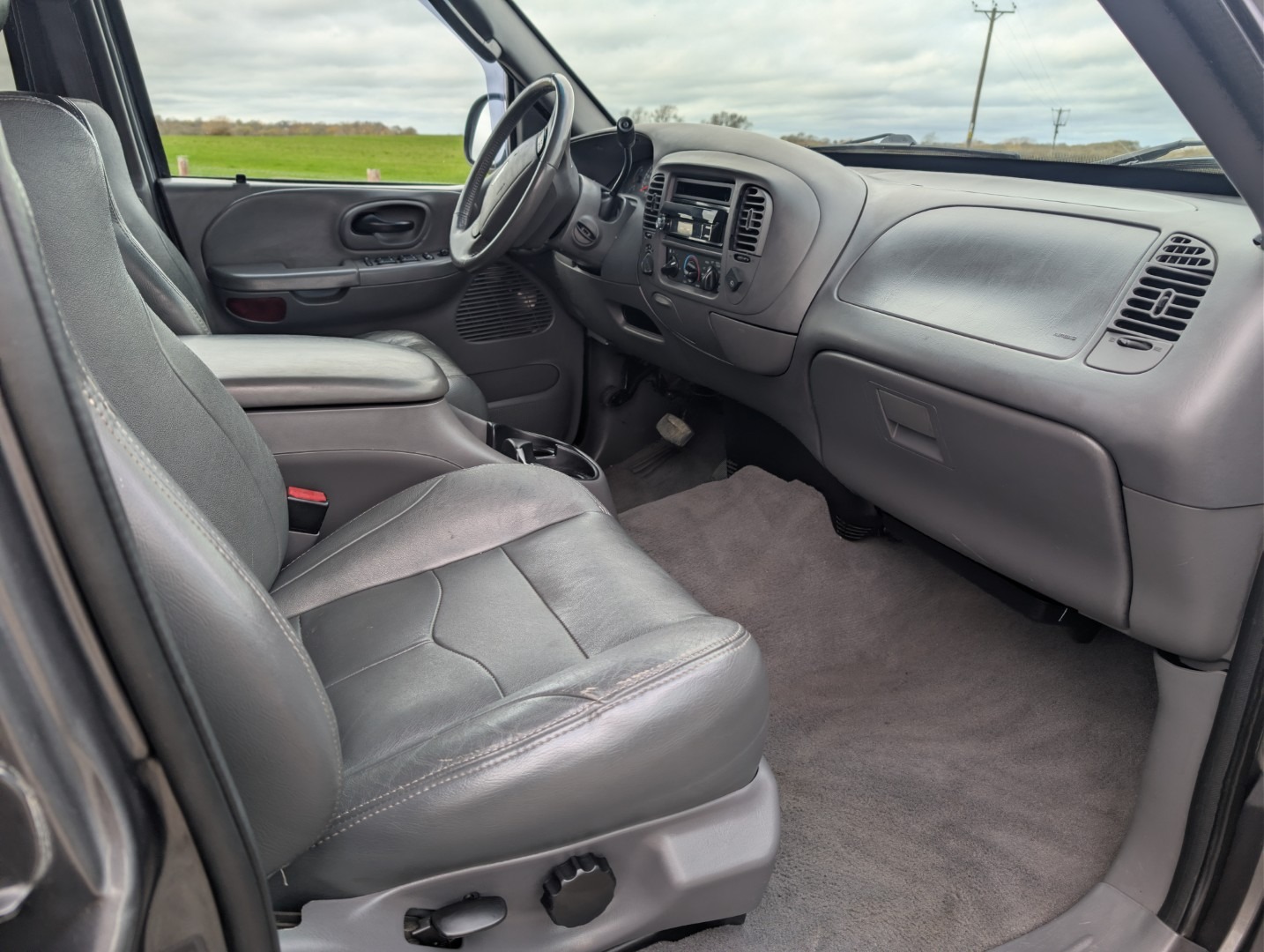 Used Ford F150 2003 for sale - 76479934: Photo 34