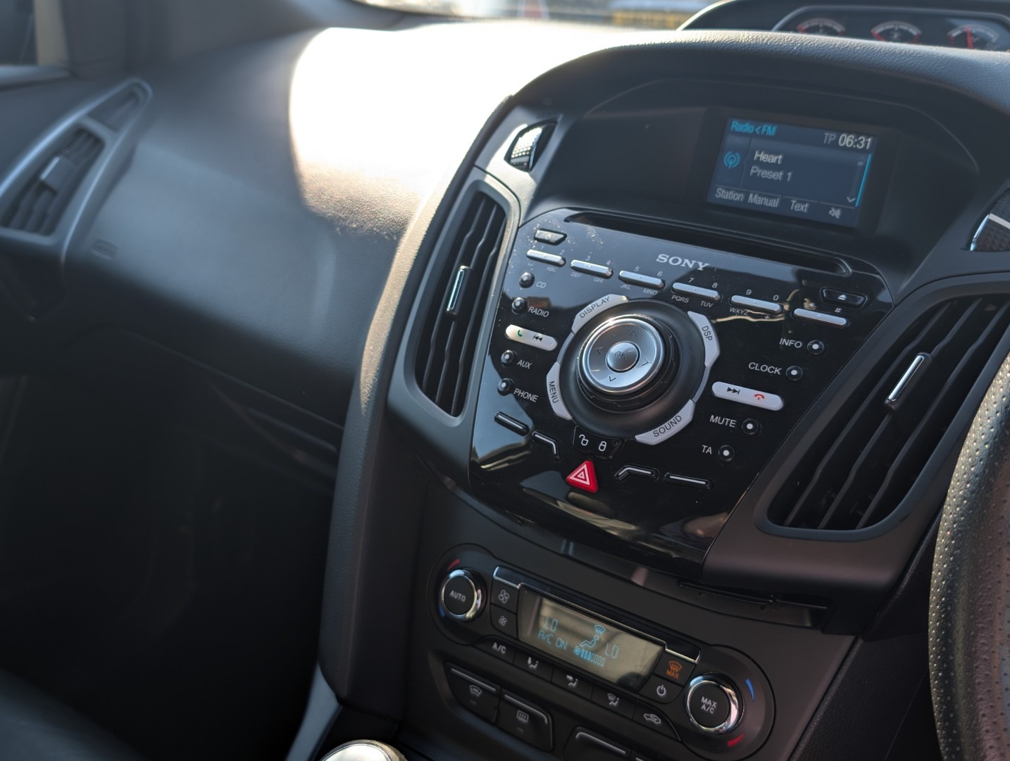 Used Ford Focus 2014 for sale - 77931185: Photo 14