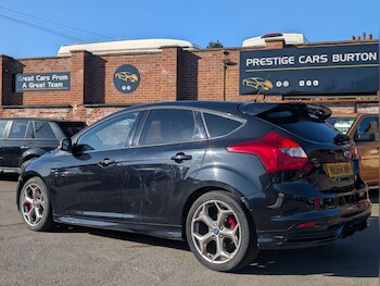 Used Ford Focus 2014 for sale - 77931185: Photo