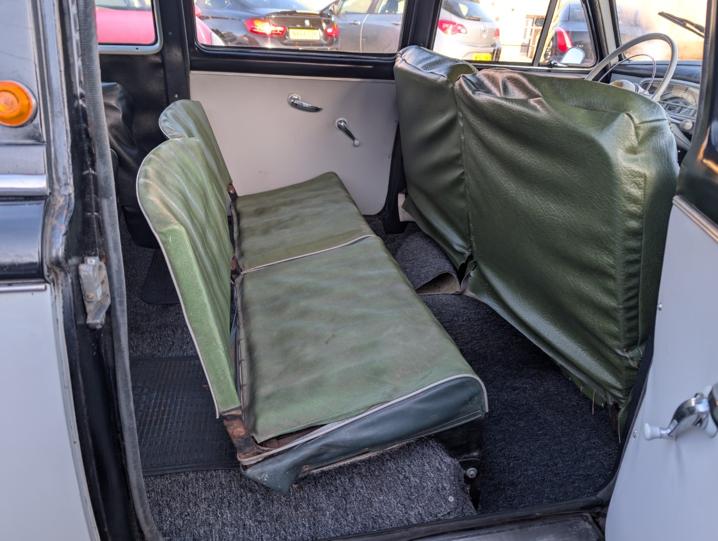 Used Peugeot 403 1973 for sale - 77356791: Photo 15