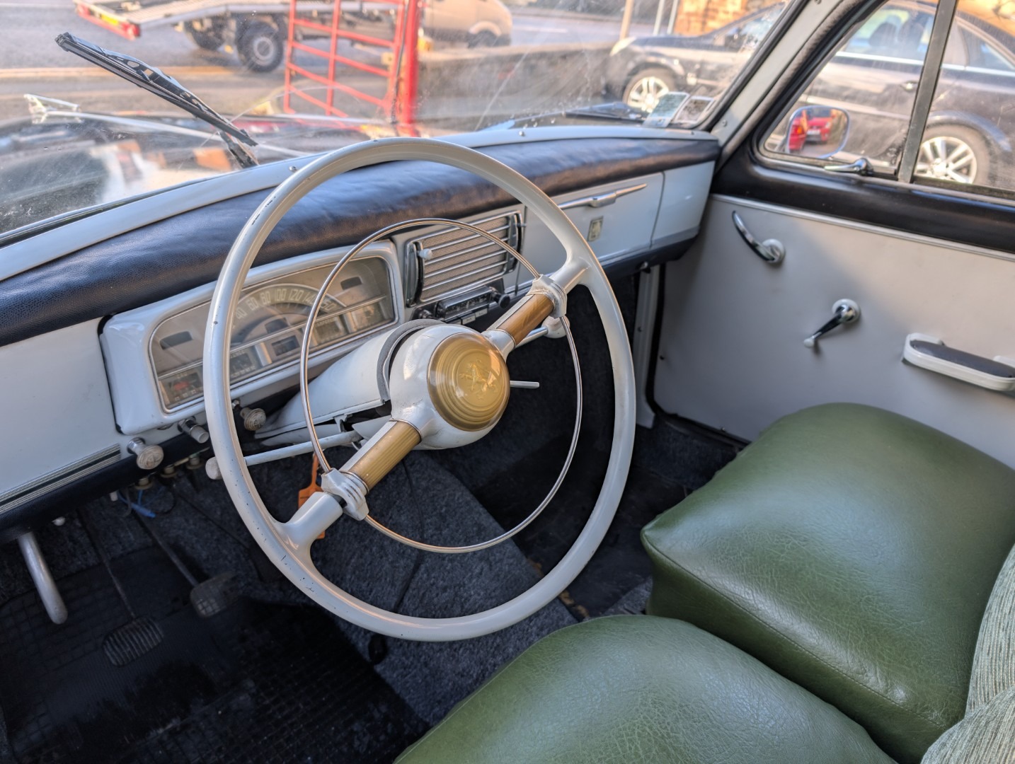 Used Peugeot 403 1973 for sale - 77356791: Photo 9