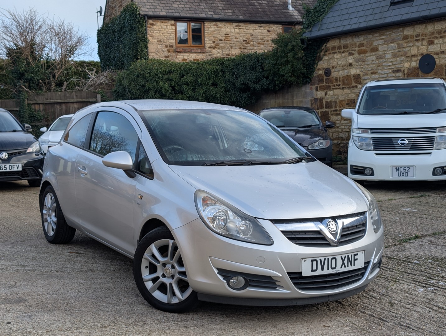 Used Vauxhall Corsa 2010 for sale - 76639624: Photo 1