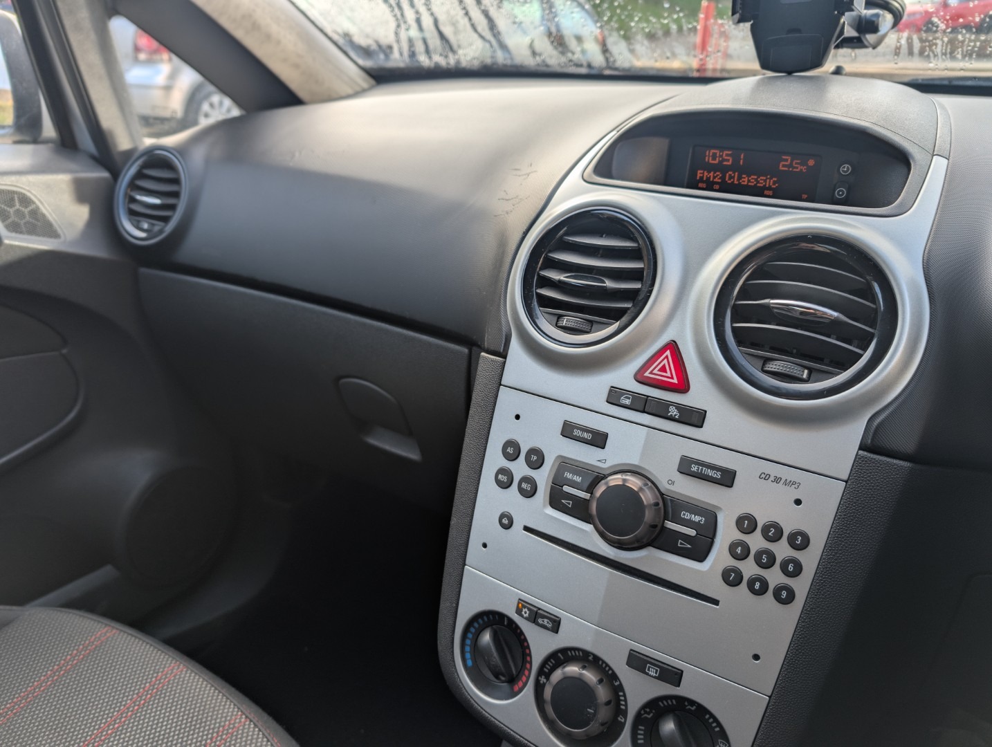 Used Vauxhall Corsa 2010 for sale - 76639624: Photo 14