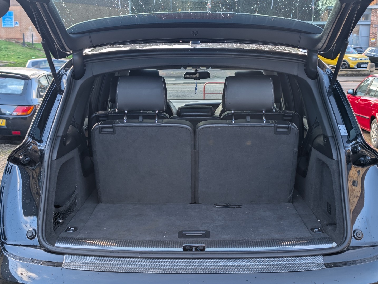 Used Audi Q7 2007 for sale - 76566395: Photo 12